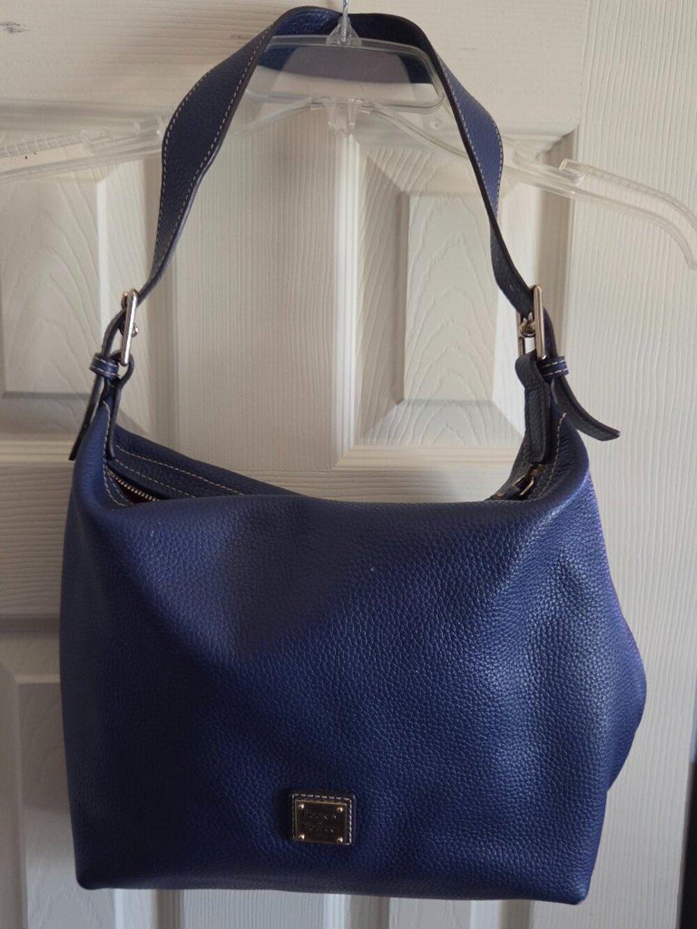 Dooney & Bourke Pebble Grain Blue Leather Shoulder Bag – Classic 1975 Plate
